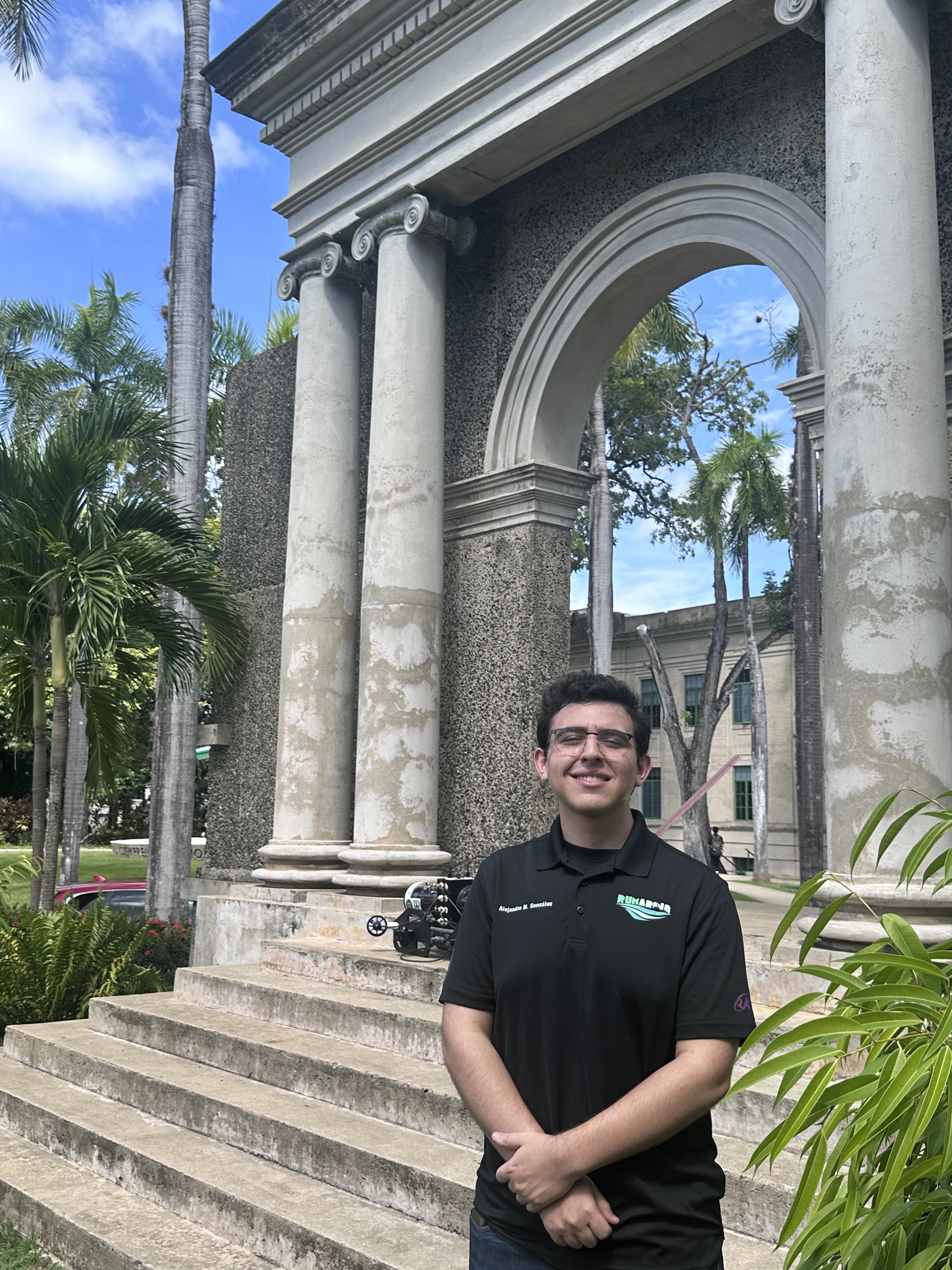 Photo of Alejandro González